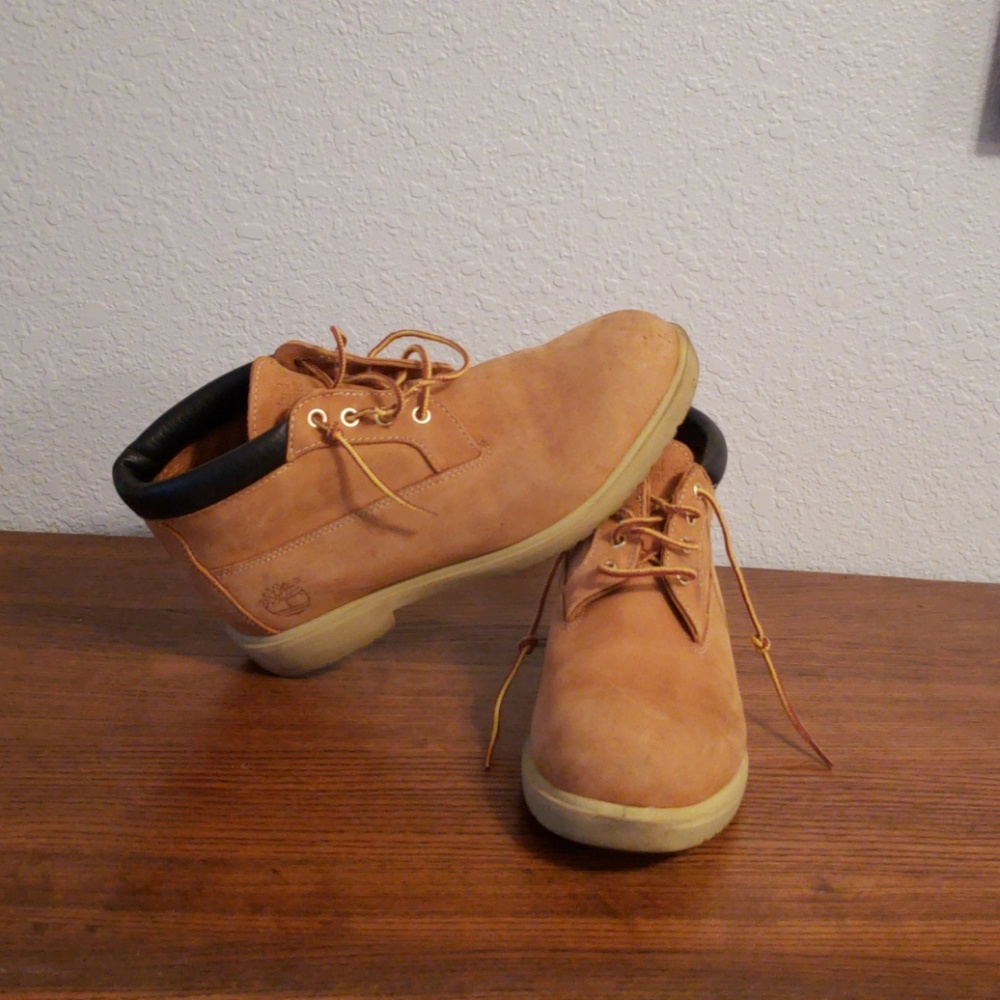 Suede chukka boots